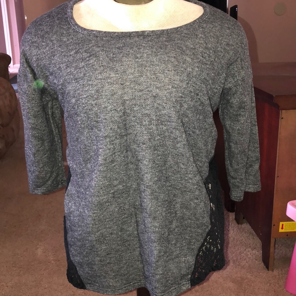 Women’s shirt